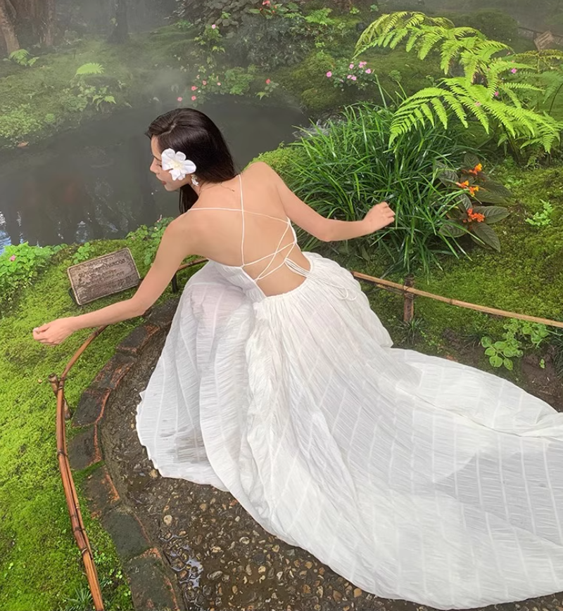 Elegant Waist-Cinching Vacation Outfit Maxi Dress Open-Back Tie-Back Halter Long Dress AP0580