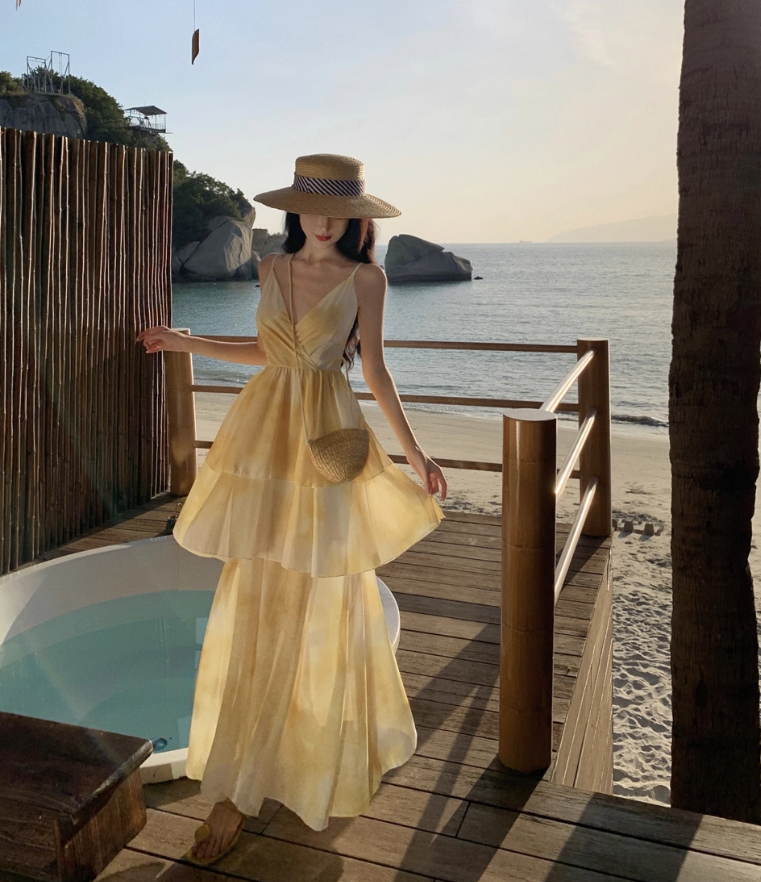 Vibrant Summer Beach Ruffles Hem Layered Maxi Dress Tie-Dye V Neck Long Dress AP0592