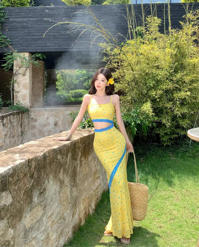 Lace Trimmed Open-Waist Fitting Maxi Dress Spaghetti Strap Vibrant Bodycon Long Dress AP0600