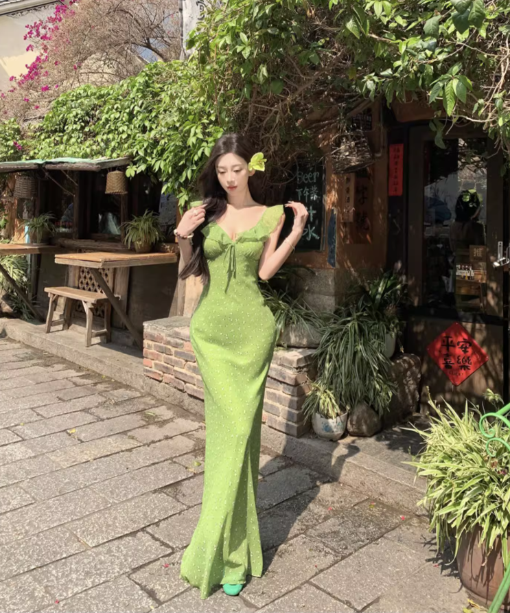 Lightweight Soft Fabric Ruffles Trimmed Maxi Dress Spaghetti Strap Vibrant Long Dress AP0603