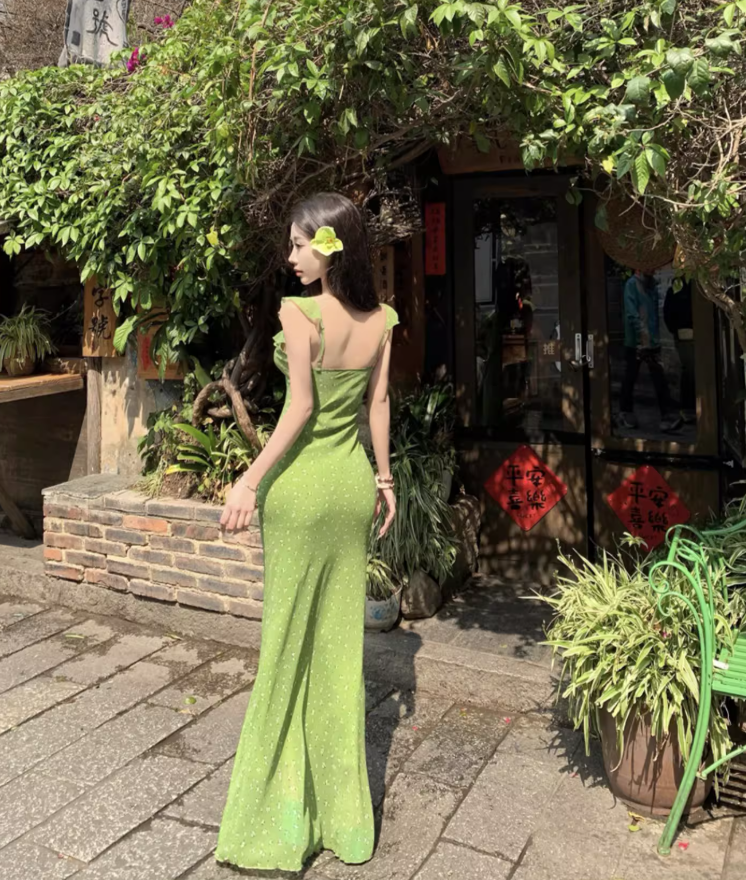 Lightweight Soft Fabric Ruffles Trimmed Maxi Dress Spaghetti Strap Vibrant Long Dress AP0603