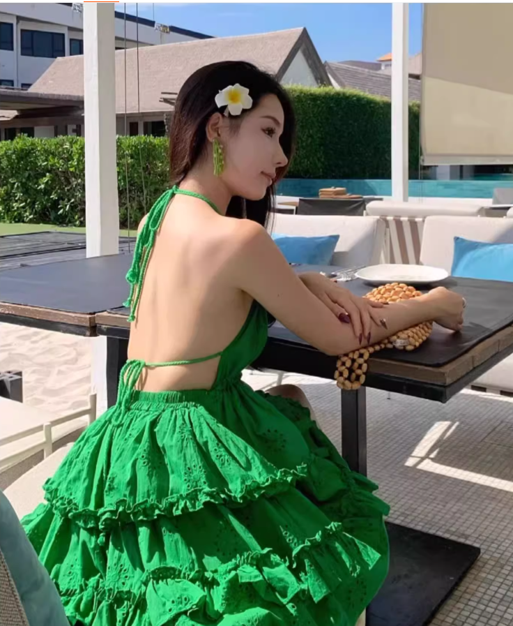 Multi-Layers Cake Puff Ball Skirt Alluring Pleats Fitting Halter Short Dress AP0604