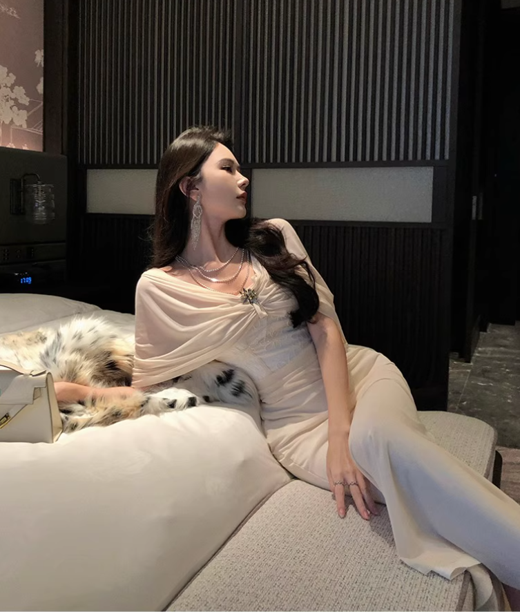 French-Inspired Off-Shoulder Shawl Strapless Maxi Dress Soft Fabric Bodycon Long Dress AP0606