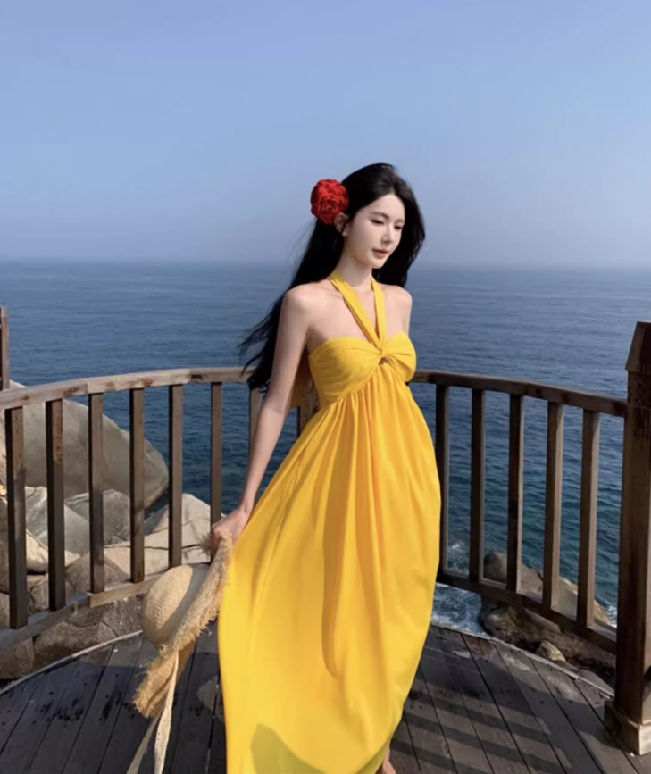 Vacation Vibe Waist-Cinching Maxi Dress Backless Tropical Vibrant Halter Long Dress AP0609