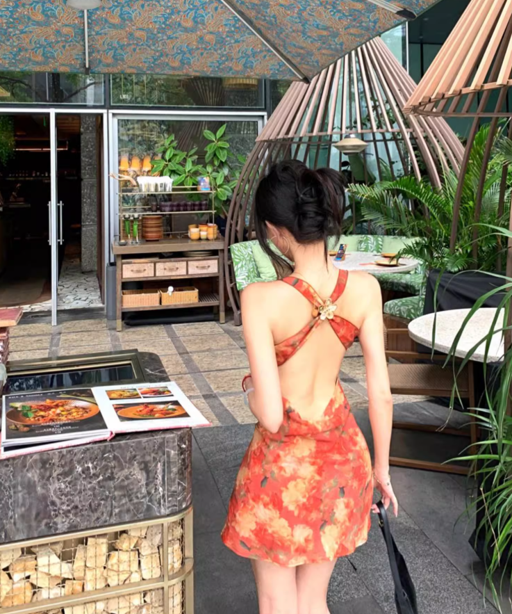 Vintage Backless Floral Print A-Line Skirt Vibrant Fitting Halter Short Dress AP0616