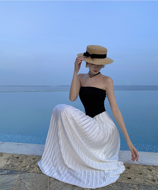 White-Black Splicing Strapless Flowy Hem Sundress Waist-Cinching Long Dress AP0629