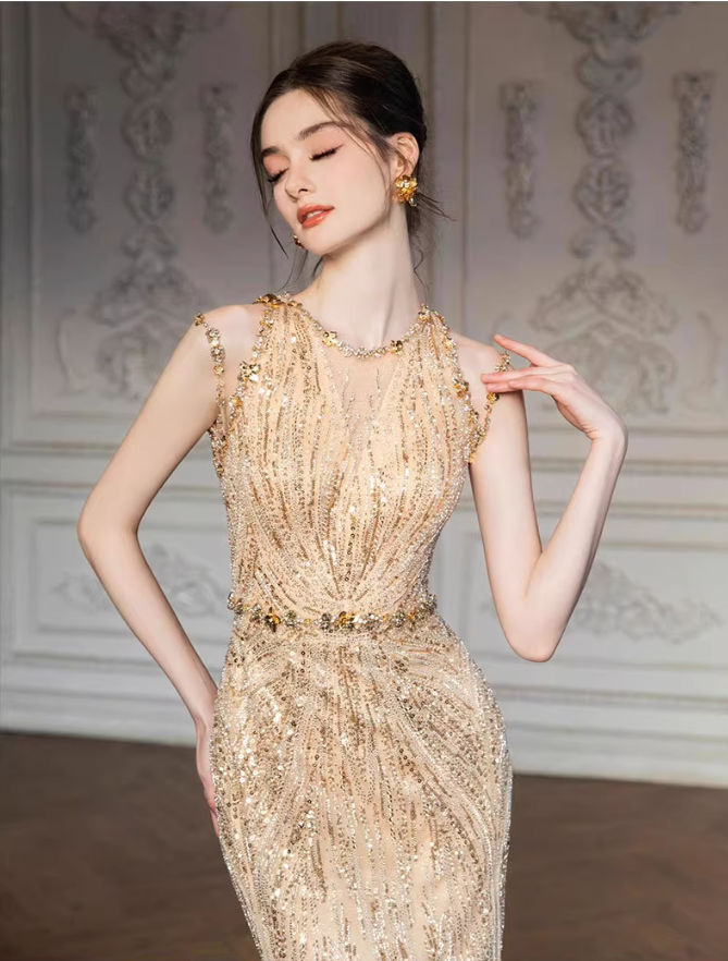 Elegant Champagne Sequin Mesh Hem Sheath Mermaid Evening Prom Long Dress AP0638