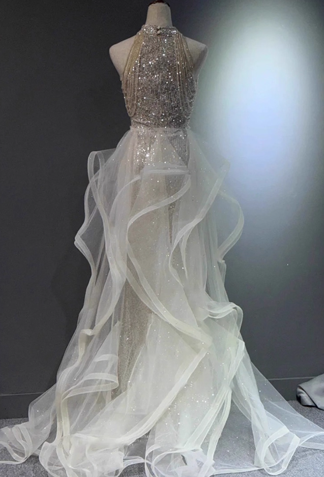 Tulle Splicing Socialite Style Evening Gown Sparkle Sequin Strapless Halter Prom Dress AP0646