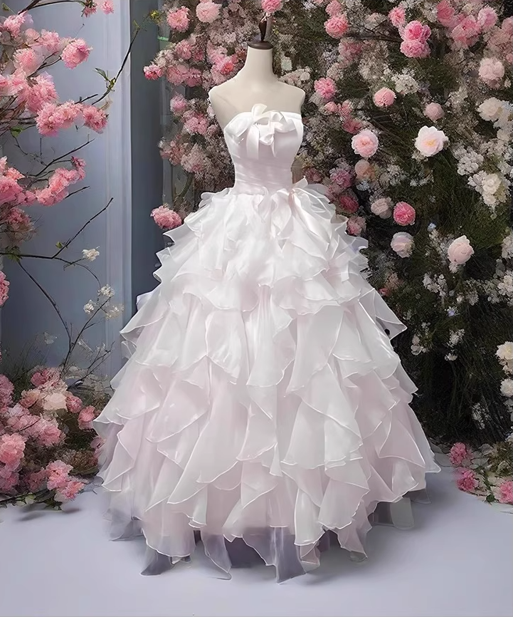 Pale Pink Ethereal Cascade Ruffles Tulle Splicing Princess Dress Chic A-line Prom Dress AP0649