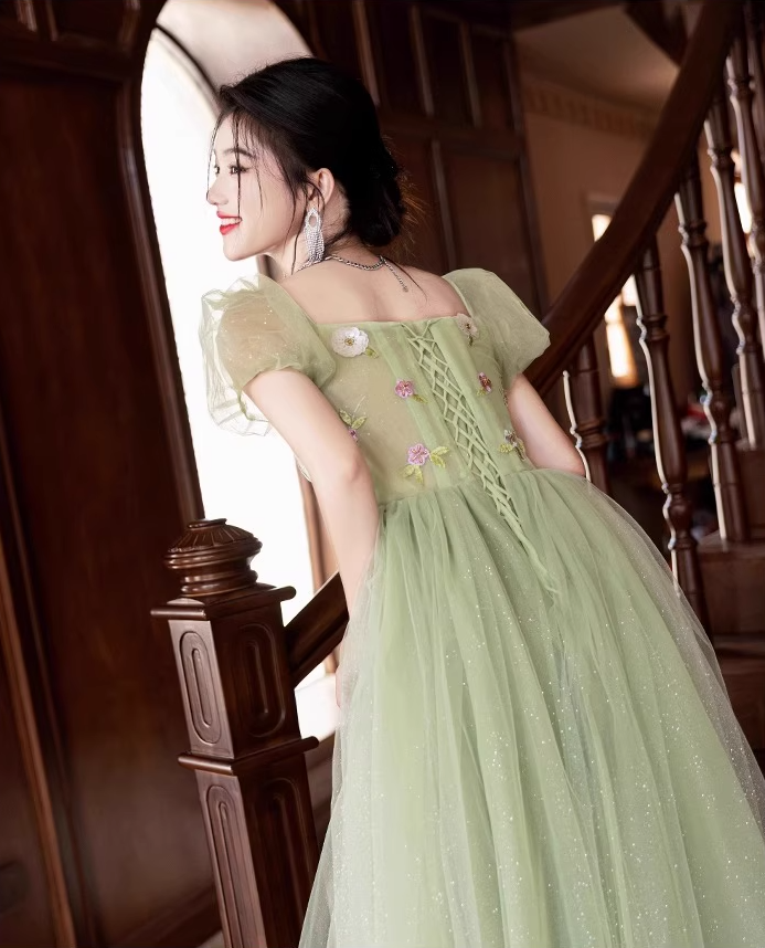 Luxury Sequins Cascade Tulle Hem Puff Sleeve Chic Embroidery A-line Prom Long Dress AP0651