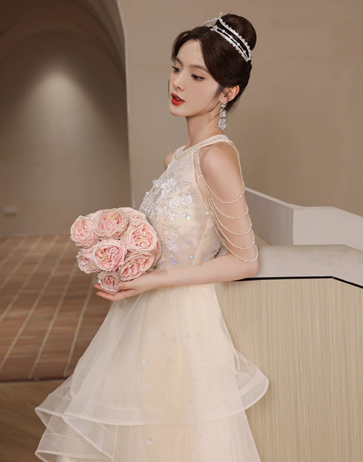 Sparkling Applique Round Neck Evening Dress Ruffles Tulle Splicing Off-Shoulder Prom Dress AP0673