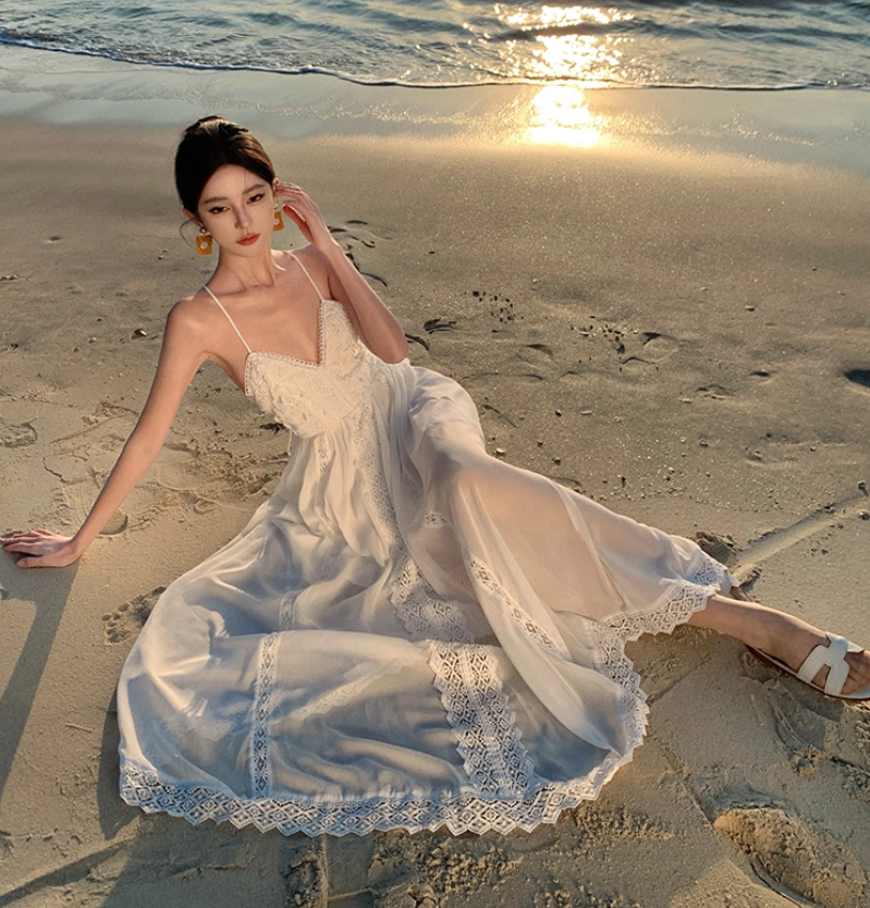 Soft Fabric Simple Silhouettes Maxi Dress Spaghetti Strap Hollow-Out Oversize Long Dress AP0680