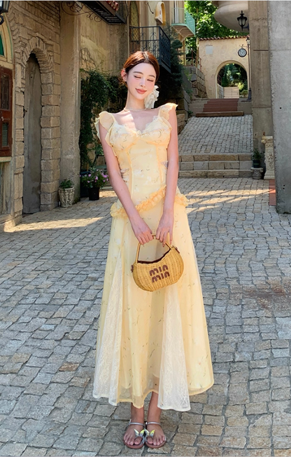 French Floral Print lace Splicing Maxi Dress Flowy Romantic Flutter Strap Long Dress AP0684