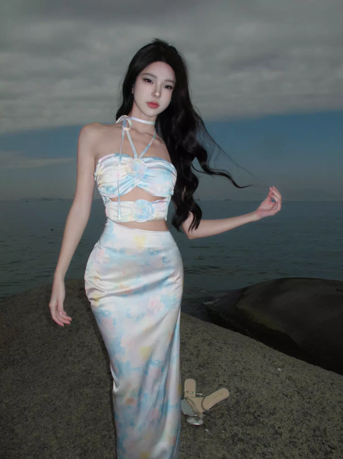 Chic Smooth Fabric Floral Print Maxi Dress Hollow-Out Sheath Halter Long Dress AP0691