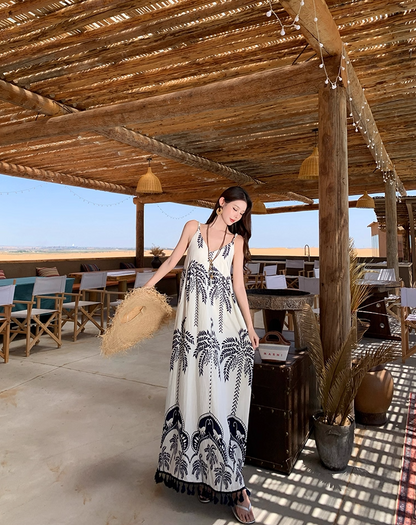 Retro Printed Bohemian V-Neck Maxi Dress Spaghetti Strap Loose Style Long Dress AP0698