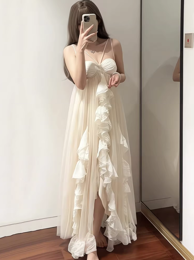 Ethereal Tulle Layered Asymmetrical Hem Maxi Dress Spaghetti Strap Loose Style Long Dress AP0706
