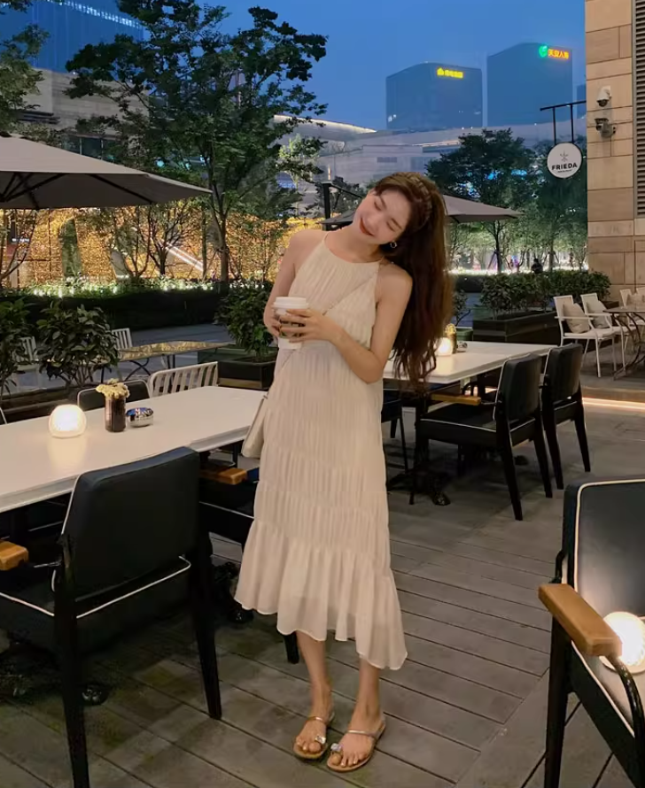 Elegant Soft Fabric Simple Design Midi Dress Breathable Halter Long Dress AP0710