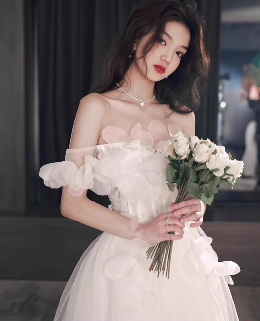 Gorgeous Off-Shoulder 3D Petal Details Evening Dress Strapless Ruffles Layered Hem Prom Dress AP0738