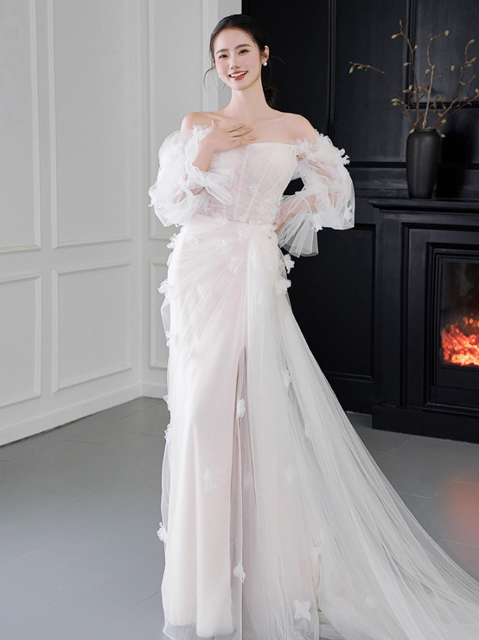 Romantic Strapless Off-Shoulder Maxi Dress 3D Organza Petal Mesh Ruffles Sleeve Prom Dress AP0755