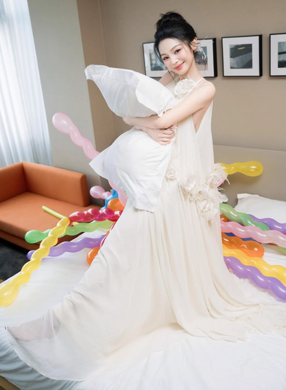 Flowy Loose Style Soft Fabric Maxi Dress 3D Petal Feather Floor-length Prom Dress AP0757