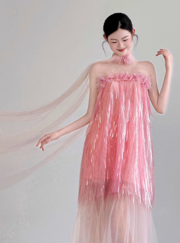 Enchanting Sequin-Fringed Strapless Maxi Dress Shimmering Tassel Sheer Tulle Bottom Prom Dress AP0758