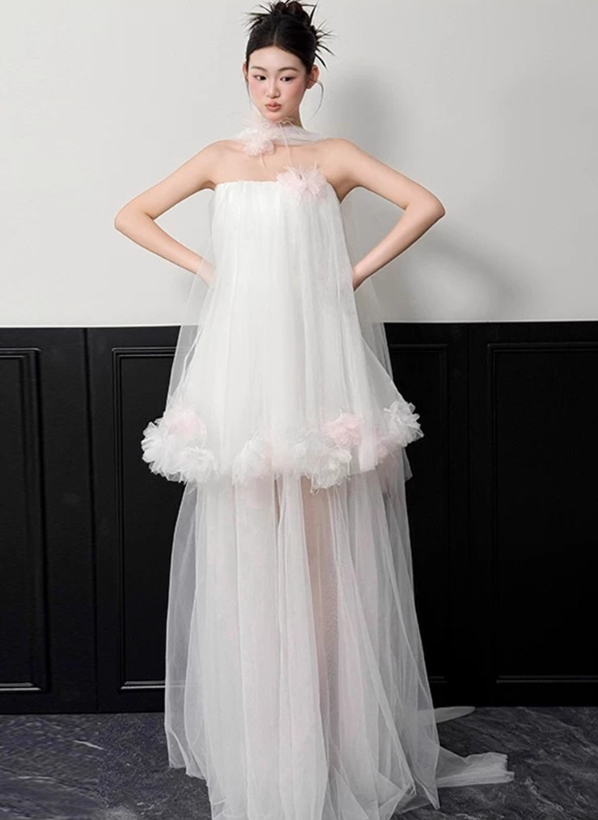 Enchanting Floral Hem Strapless White Tiered Gown Tulle Layered Prom Dress AP0762