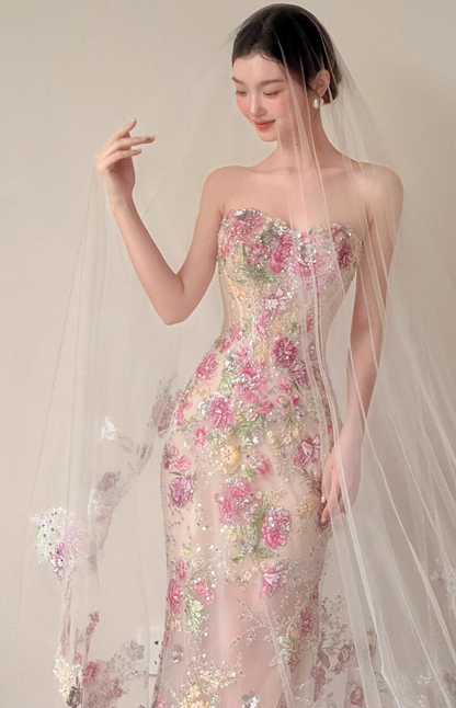 Exquisite Beading Embroidered Tulle Layered Feast Gown Textured Floral Strapless Prom Dress AP0763