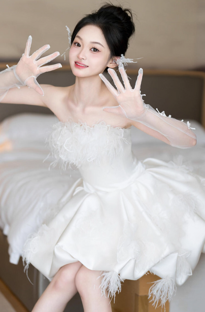 Cute Satin Fabric Lustrous Feast Birthday Dress Backless Feather Strapless A-Line Homecoming Dress AP0770