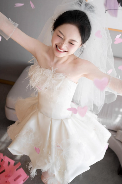 Cute Satin Fabric Lustrous Feast Birthday Dress Backless Feather Strapless A-Line Homecoming Dress AP0770