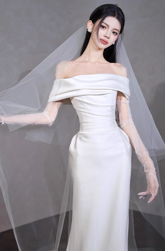 Classical Off-Shoulder Satin Fabric Feast Mermaid Dress Strapless Cinched-Waist Prom Dress AP0771