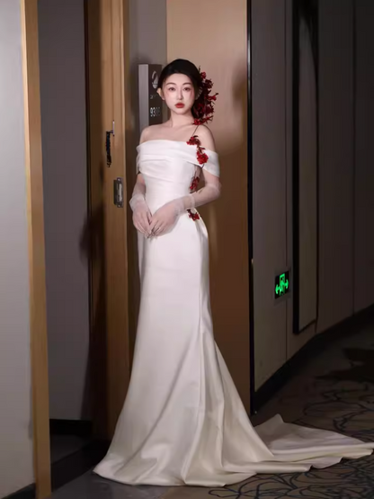 Classical Off-Shoulder Satin Fabric Feast Mermaid Dress Strapless Cinched-Waist Prom Dress AP0771