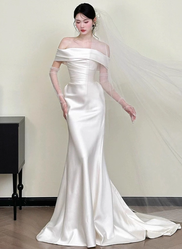 Classical Off-Shoulder Satin Fabric Feast Mermaid Dress Strapless Cinched-Waist Prom Dress AP0771