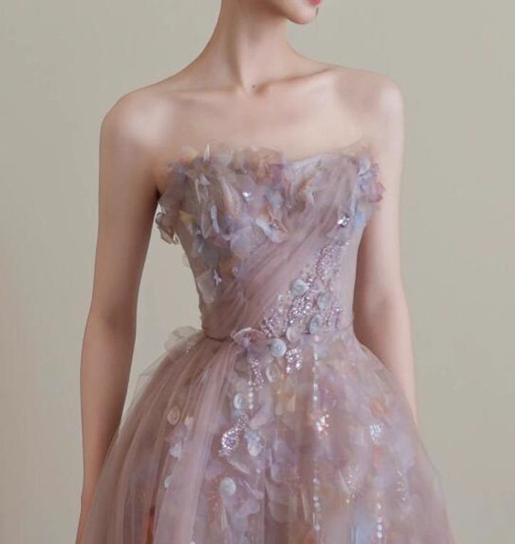 Vogue Strapless Sequins Sparkling Maxi Dress Tulle Layered Ruffles Applique Prom Dress AP0774