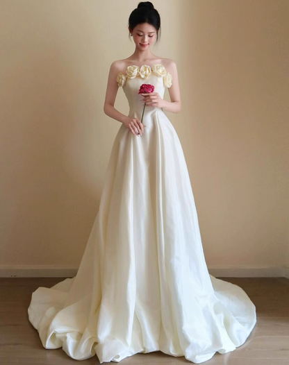 Luxurious Floral Ornament Satin Fabric Maxi Dress Classical Strapless Floor-length Prom Dress AP0778