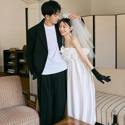 Exquisite Ruffle Trimmed Bridal Dress Niche Spaghetti Strap Satin Fabric Wedding Dress AP0792