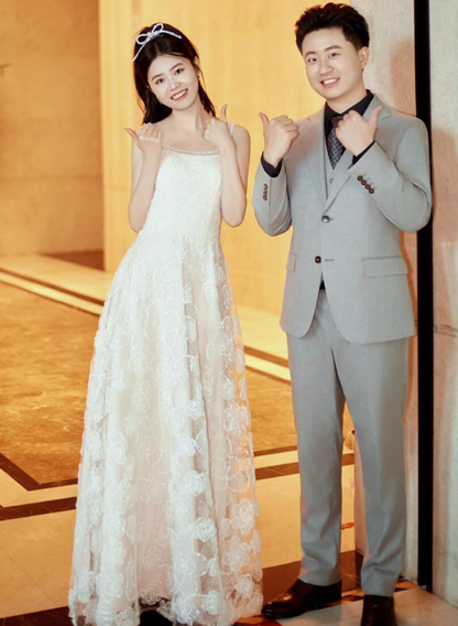 Classical Stereo Applique Tulle Bridal Dress Niche Spaghetti Strap Double Layers Wedding Dress AP0799