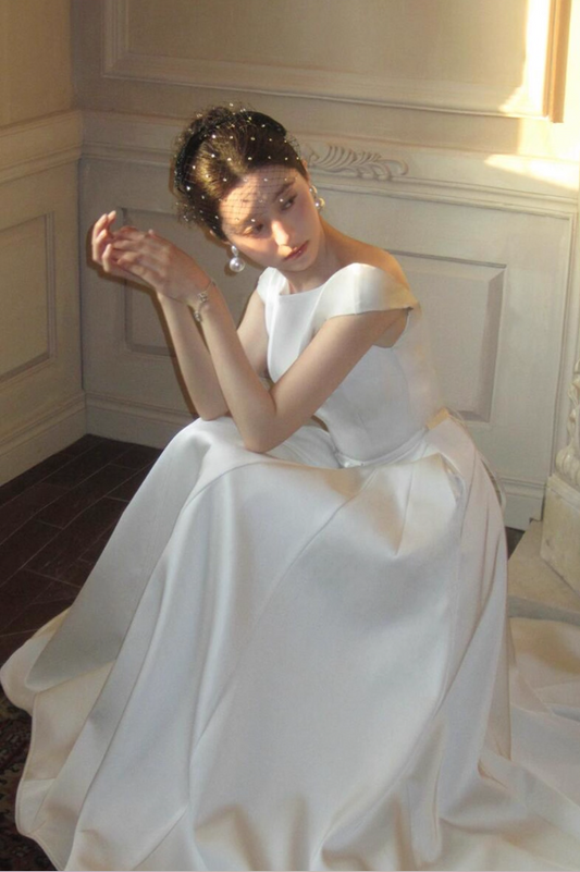 Graceful Portrait Neckline Tie-Back Maxi Dress Soft Fabric Flattering Prom Dress AP0803