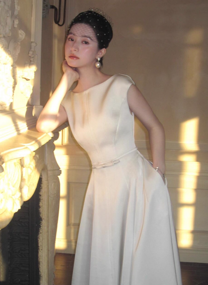 Graceful Portrait Neckline Tie-Back Maxi Dress Soft Fabric Flattering Prom Dress AP0803