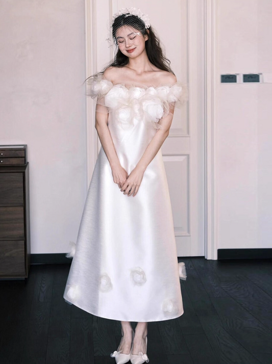 Ethereal Lace Flower Off-Shoulder Maxi Dress Classical Satin Fabric Flattering Prom Dress AP0807