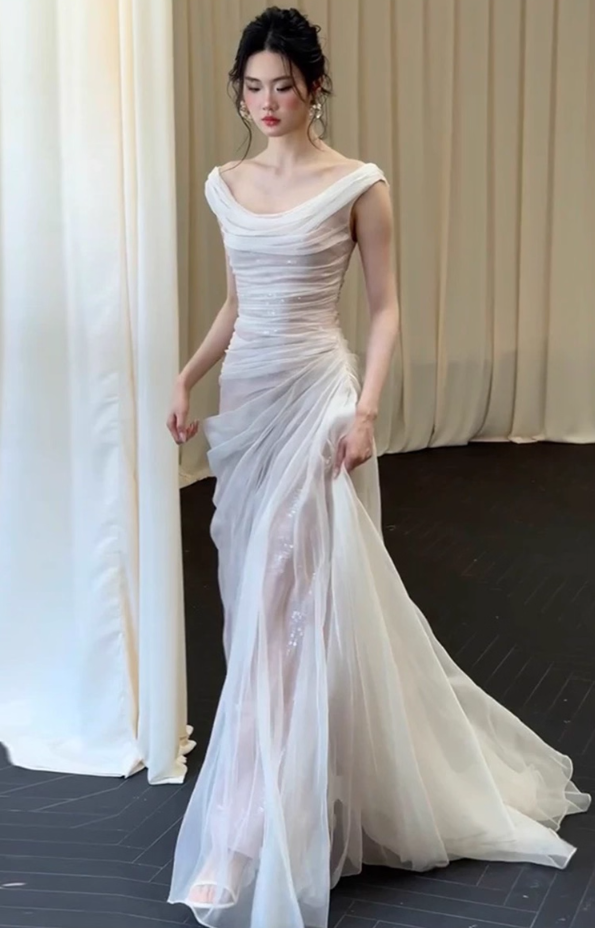 Gorgeous Off-Shoulder Beading Sheath Maxi Dress Tulle Cascade With Train Prom Dress AP0811