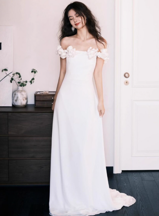 Minimalist Soft Fabric Maxi Dress With Train Elegant Off-Shoulder Stereo Flowers Prom Dress AP0814