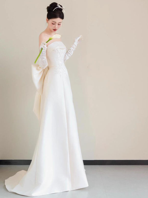 French Style Textured Applique Strapless Engagement Dress Backless Big Bow-Knot Wedding Dress AP0816