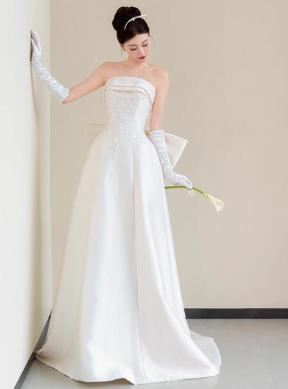 French Style Textured Applique Strapless Engagement Dress Backless Big Bow-Knot Wedding Dress AP0816