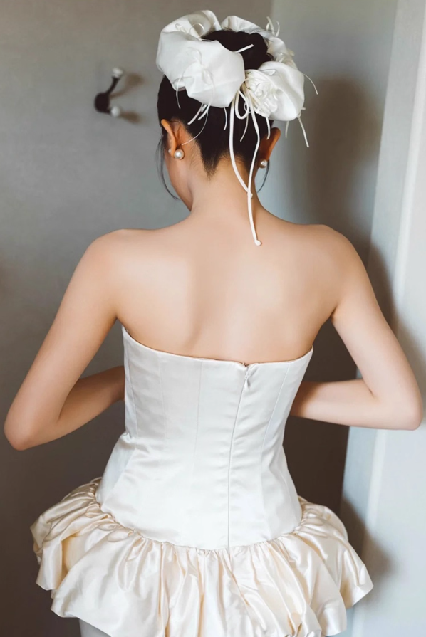 Novelty Ruffle Hem Peplum Maxi Dress Zipper Back Minimalist Satin Fabric Strapless Wedding Dress AP0820