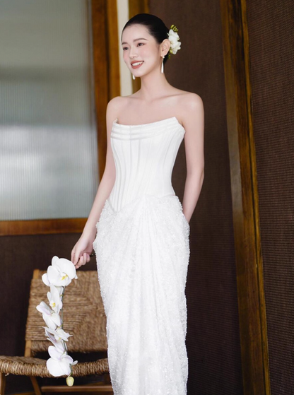 Elegant Lustrous Tulle Splicing Strapless Evening Mermaid Dress Applique Cinched-Waist Prom Dress AP0823