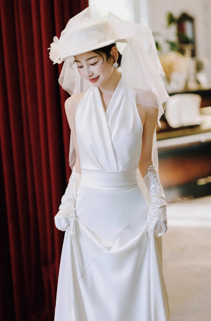 Niche Ivory Satin Fabric Maxi Dress Charming Cinched-Waist Halter Prom Dress AP0825