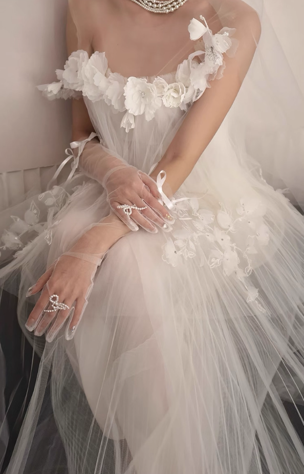 Elegant Layered Asymmetric Tulle Evening Dress Romantic Applique Strapless Prom Dress AP0833