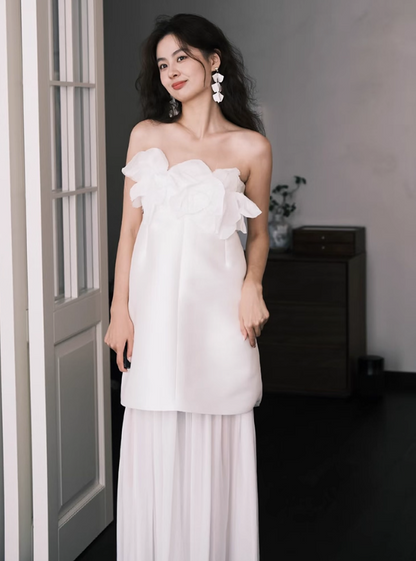 Minimalist Applique Tulle Splicing Bridal Dress Strapless Smooth Fabric Wedding Dress AP0835