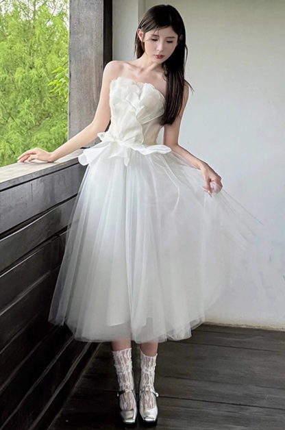 Luxurious 3D Floral Bodice Party Outfit Midi Dress Dreamy Tulle Cascade Strapless Prom Dress AP0836