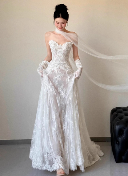 Dreamy French Style Flowy Engagement Dress Tulle Layered Cinched-Waist Wedding Dress AP0850